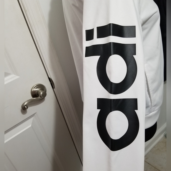 Adidas jacket - Picture 4 of 5